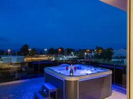 Alykes Houses - Prv Jacuzzi