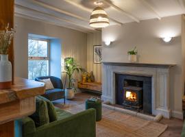 Otter Hostel Connemara，位于里南的酒店
