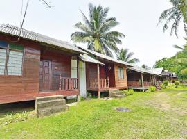 OYO 90595 Pelangi Beach Resort Cherating，位于关丹的酒店
