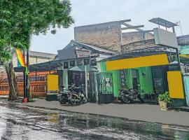 OYO 91697 Nyaman Homestay Syariah，位于Pare的酒店
