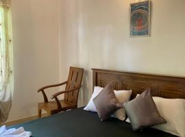 Costa's Villa, Tropical Oasis, Sigiriya Room，位于Kepungoda的酒店