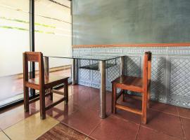 OYO 91855 Big Hotel Kendari，位于肯达利的酒店