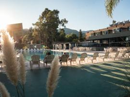 Hotel Bel&eacute;n，位于贝伦的带泳池的酒店