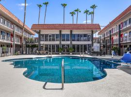 Tempe Oasis，位于坦培的酒店