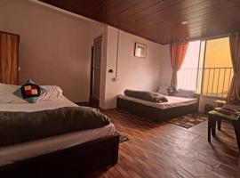 Misty Mountain Homestay, Darjeeling，位于大吉岭的酒店