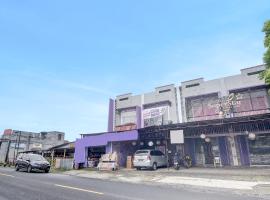 OYO 92040 Superstar Kost Dan Homestay，位于美娜多的酒店