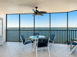 Sanibel Harbour Resort