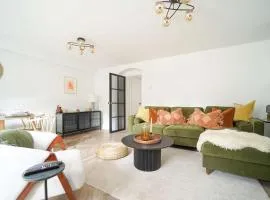 Stylish one bedroom flat on Gordon road