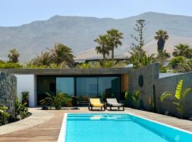 Canaryislandshost I Oliva，位于法马拉的酒店