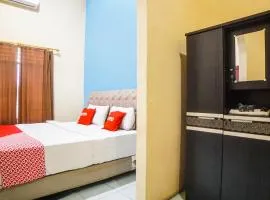 OYO 92076 Sky Residence Cengkeh