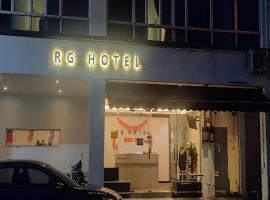 Super OYO 90724 Rg Hotel，位于Air Hitam的酒店