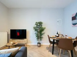 Central City Escape Modern Studio Near Everything