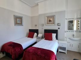 Clifton Villa - Southport，位于绍斯波特的酒店