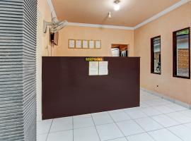 OYO 92289 Hotel Aji Kusuma，位于Wonogiri的酒店