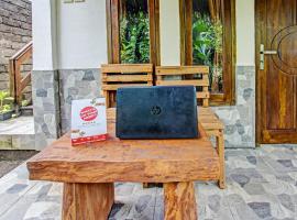 OYO 92275 Tastura Homestay，位于普拉亚的酒店