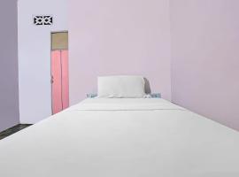 Hotel O City Kost Syariah，位于邦加槟港的酒店