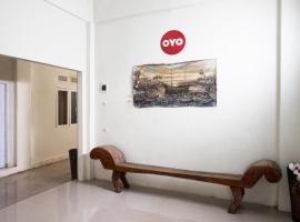 OYO 92644 Onong's Homestay Near Dodikjur Rindam XIII/Merdeka，位于Tomohon的酒店