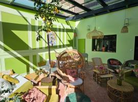 La Villa du Clos Normand Les Petites Dalles Auberge Familiale，位于Saint-Martin-aux-Buneaux的酒店