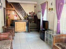 OYO 92767 Losmen Griya Mulia Katingan Kuala，位于Pagatan的酒店