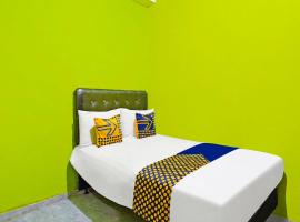 SPOT ON 92786 Homestay Barokah，位于Gresik的酒店