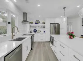 Edgewater Alley 9 by Wild Dunes, with Amenities