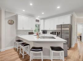 Grand Pavilion 09 by Wild Dunes, Luxury Home，位于棕榈岛的酒店