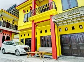 OYO Life 93036 Eddy Homestay Syariah