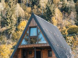 Vikendica Pustolov - Uvac, Zlatar，位于新瓦罗什的海滩酒店