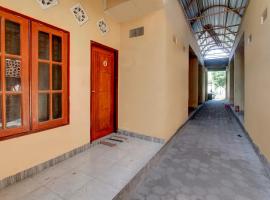 OYO Life 92846 Kost Putra Griya Eka，位于Tanjungkarang的酒店