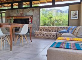 Cabaña Cruz del Sur - Manzano Histórico, Los Chacayes, Tunuyán，位于图努扬的酒店