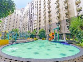 OYO Life 93120 Apartement Gateway Cicadas By Sarana Cipta Mahakarya，位于万隆的酒店