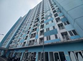 OYO 93362 Apartement Sentraland Karawang By Agung Rent，位于Jaken 1的酒店