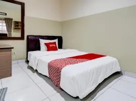 OYO 93358 Sukamulya Homestay