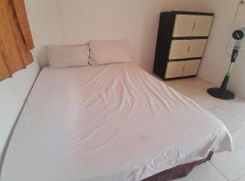 SPOT ON 93410 Wisma Bintang Jepara，位于哲帕拉的酒店