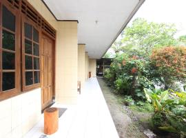 OYO 93396 Pondok Wisata Sri MulyoNearSultan Agung Stadium Bantul，位于日惹的酒店