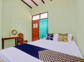 SPOT ON 93182 Hotel Jaya Kusuma，位于普兰巴南的酒店