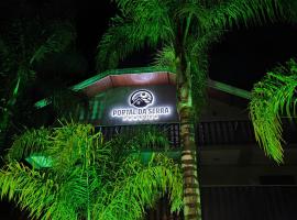 Pousada Portal da Serra，位于坎波斯杜若尔当的酒店