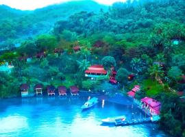 Bastianos Lembeh Dive Resort，位于Airtembaga的酒店