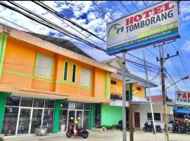 OYO 93411 Syariah Hotel Tomborang，位于Karema的酒店