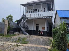 OYO 93642 Penginapan Al-asharNearWarung Acil Ubai，位于Rantau的酒店