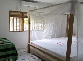 Milk House Mirissa, Entire Home, Authentic Village