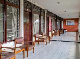 Capital O 93733 Hotel Linggarjati Kuningan，位于库宁岸的酒店