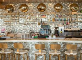 OYO Newquay Beach Hotel，位于纽基的酒店