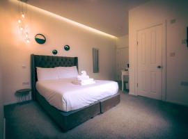 OYO Newquay Beach Hotel，位于纽基的酒店