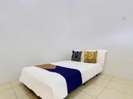 SPOT ON 93988 Guest House Wijaya Syariah Near alun alun kota purwokerto