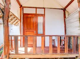 OYO 94017 Victouris ResortNearPantai Sepanjang，位于日惹的酒店