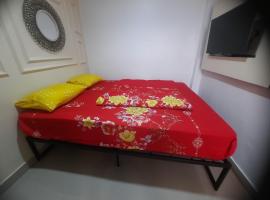 OYO 94032 Jm Guest House 2NearStasiun karawang，位于Pundong的酒店
