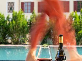 Castel Sallegg Suites Adults only，位于卡尔达罗的酒店