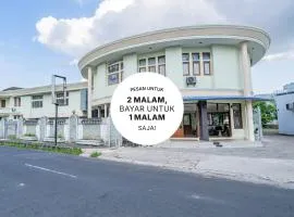 Collection O Tasikmalaya Near Stadium Wiradadaha Formerly Hotel Abadi