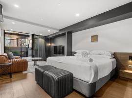 Convenient Braddon Studio with Parking，位于Turner的酒店